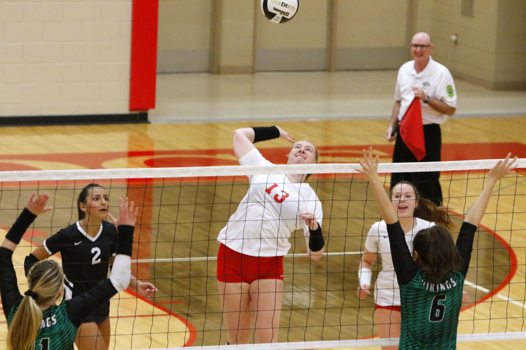 4A volleyball sectional final: Crown Point vs. Valparaiso